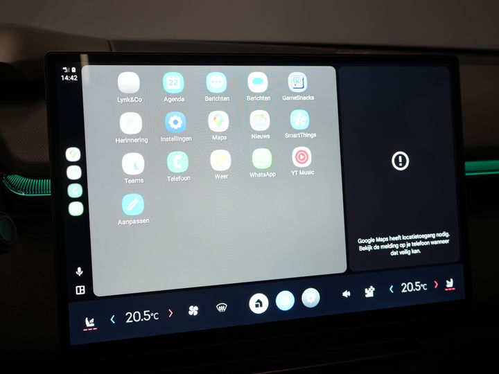 Lynk & Co 08 SUV 1.5 Más *Nuevo* ¡Disponible inmediatamente! PHEV 200 km eléctrico/ Harman&Kardon/ Panorámico/ Masaje y refrigeración en los asientos/ Compuerta eléctrica/ Control de crucero adaptativo