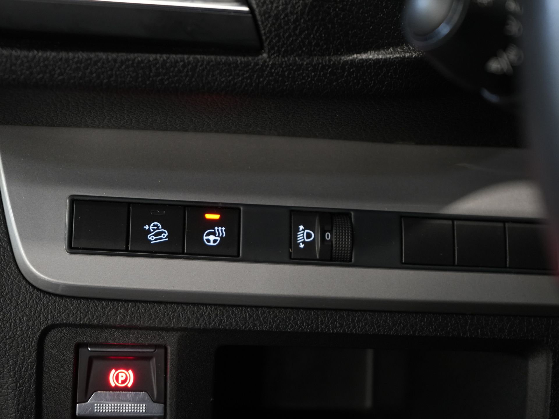 Opel Vivaro Bestelbus 2.0 180 pk Aut. L3 BPM VRIJ! Carplay/ Climate/ Cruise/ PDC V+A/ Navigatie