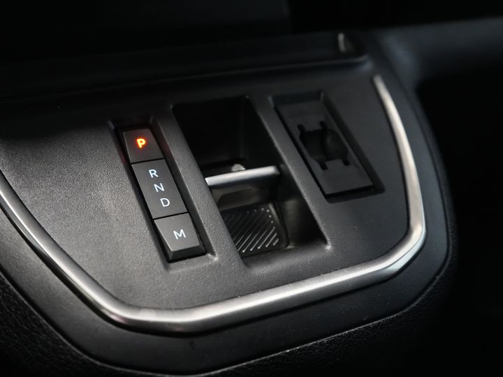 Opel Vivaro Bestelbus 2.0 180 pk Aut. L3 BPM VRIJ! Carplay/ Climate/ Cruise/ PDC V+A/ Navigatie