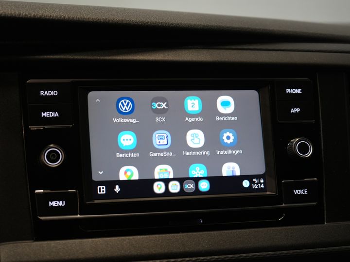 Volkswagen Transporter Van 2.0 TDI 150 KM DSG Aut. L2 LED/ Adapt.Cruise/ Ogrzewanie postojowe/ Carplay/ 2.5t Holowanieverm./ Seatverw./ Airco/ Bagażnik dachowy/ Kamera/ PDC/ 