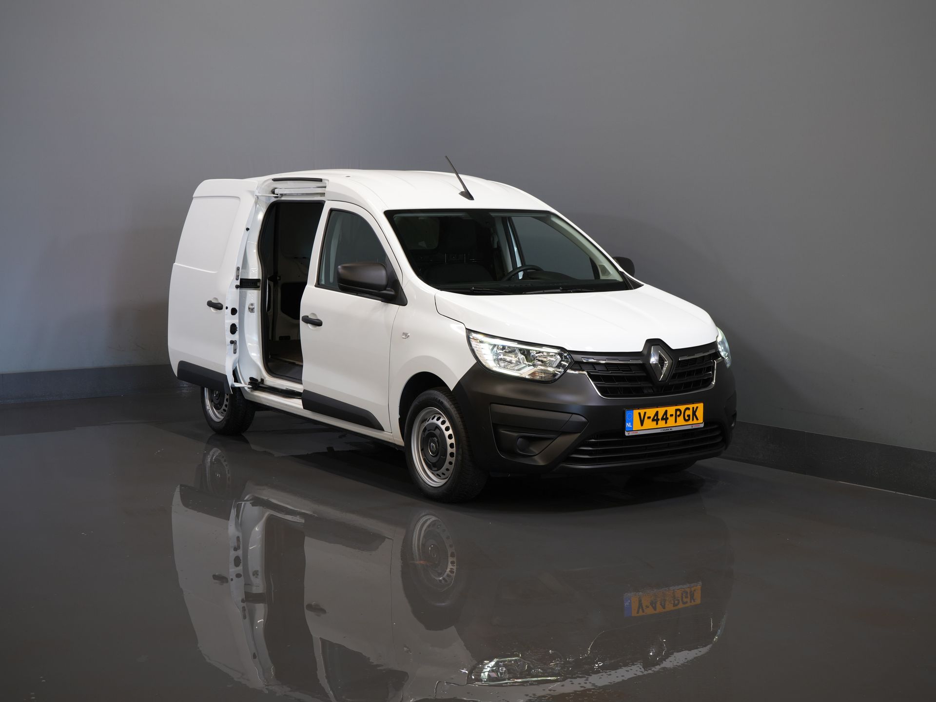 Renault Kangoo Van Express 1.3 TCe 100 hp BENZINE Händler gewartet/ Carplay/ DAB/ Airco