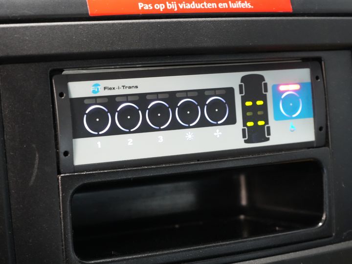 Mercedes-Benz Sprinter Trasporto Passeggeri 313 2.2 CDI L2H2 €9.922 IVA inclusa BPM FREE! EXPORT Combi/ 9 persone/ Kombi/ 9P/ Airco/ Sollevatore per sedie a rotelle
