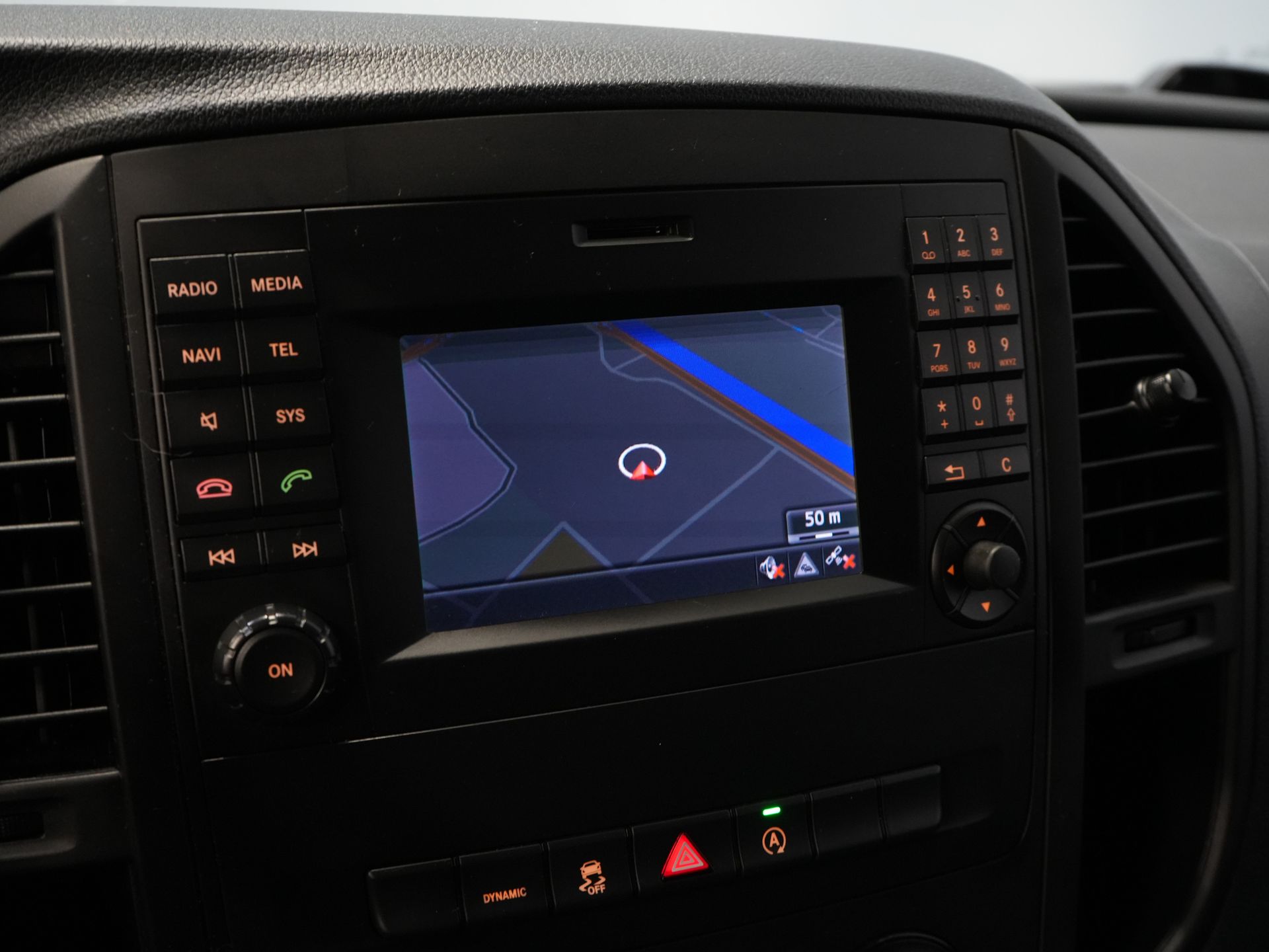 Mercedes-Benz Vito Bestelbus 114 CDI Aut. L2 NL Auto/ Cruise/ Navi/ Camera/ Airco/ PDC/ Sidebars