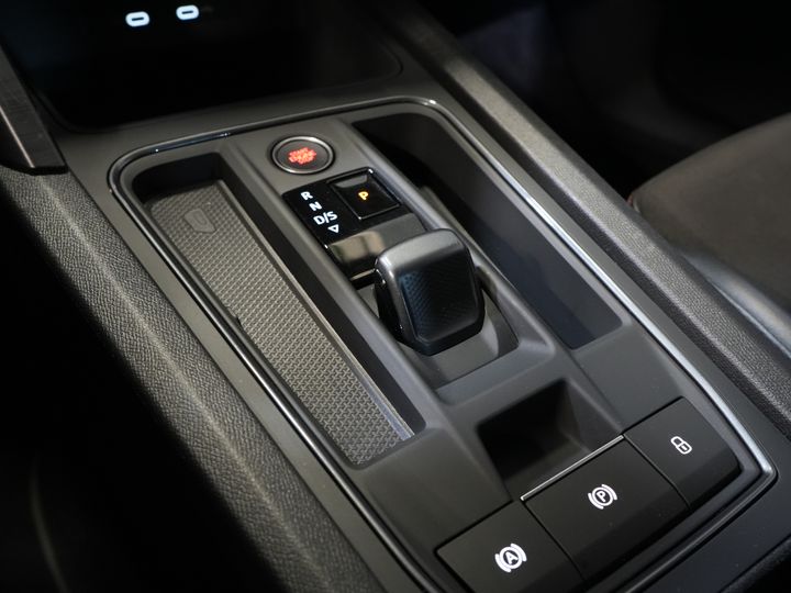 CUPRA Formentor SUV 1.4 e-Hybrid VZ Copper Edition Adapt.Cruise/ Matrix/ Stoelverw./ Camera/ Carplay/ Standkachel/ Stuurverw./ PDC/ Climate