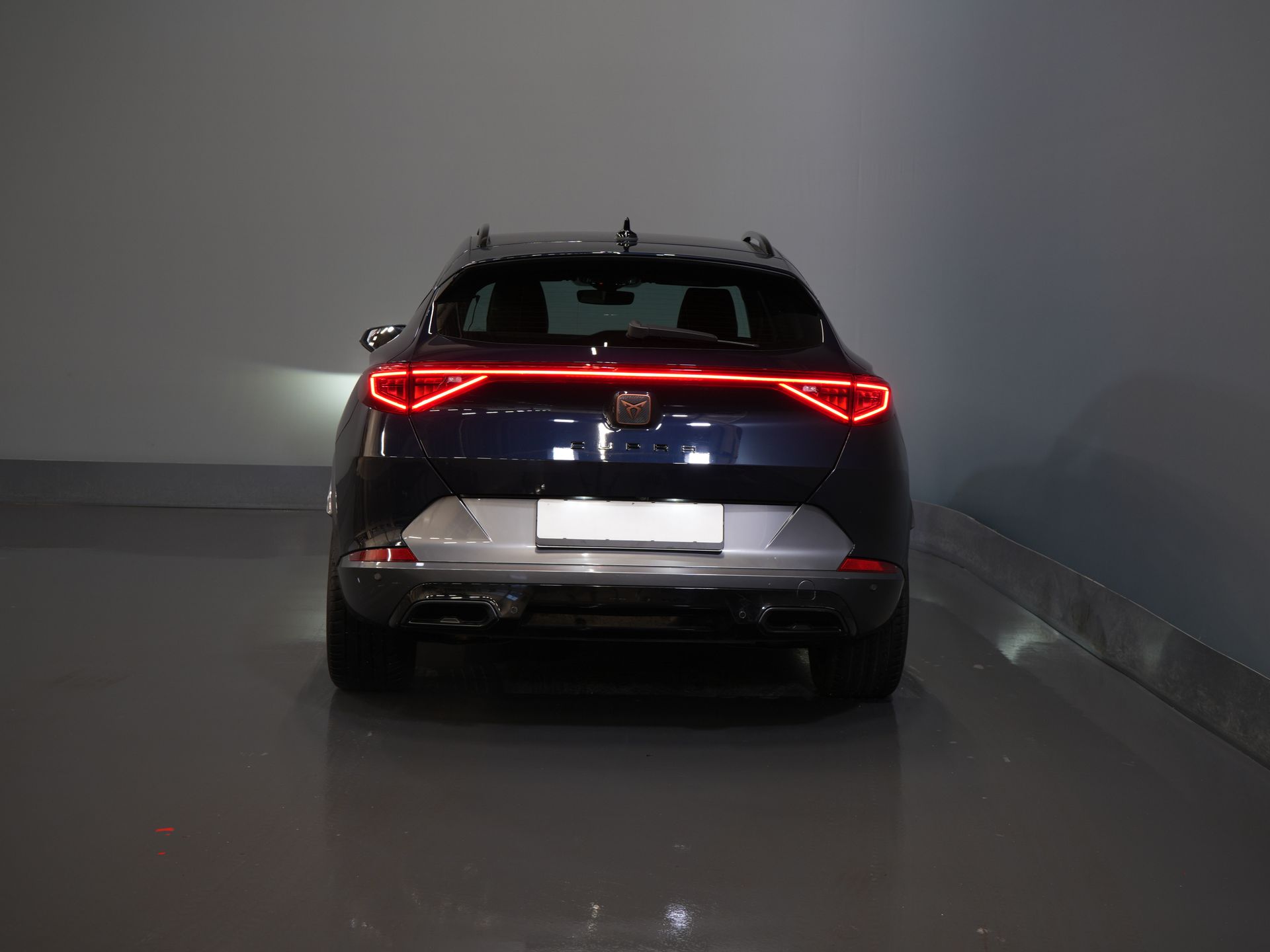 CUPRA Formentor SUV 1.4 e-Hybrid VZ Copper Edition Adapt.Cruise/ Matrix/ Stoelverw./ Camera/ Carplay/ Standkachel/ Stuurverw./ PDC/ Climate