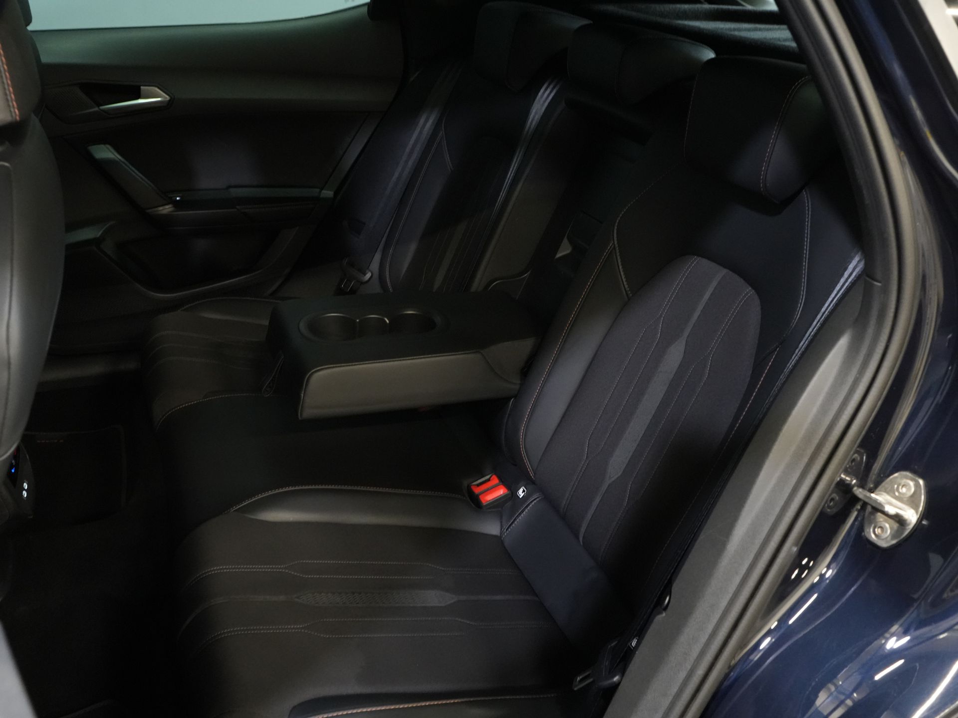 CUPRA Formentor SUV 1.4 e-Hybrid VZ Copper Edition Adapt.Cruise/ Matrix/ Stoelverw./ Camera/ Carplay/ Standkachel/ Stuurverw./ PDC/ Climate