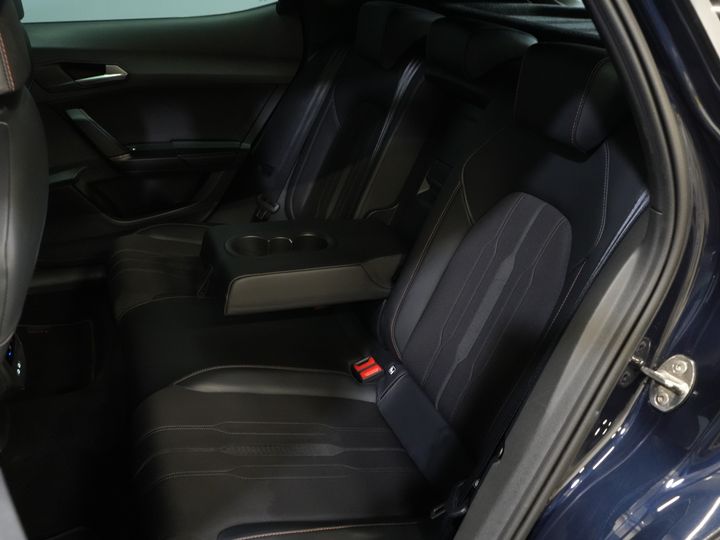 CUPRA Formentor SUV 1.4 e-Hybrid VZ Copper Edition Adapt.Cruise/ Matrix/ Stoelverw./ Camera/ Carplay/ Standkachel/ Stuurverw./ PDC/ Climate