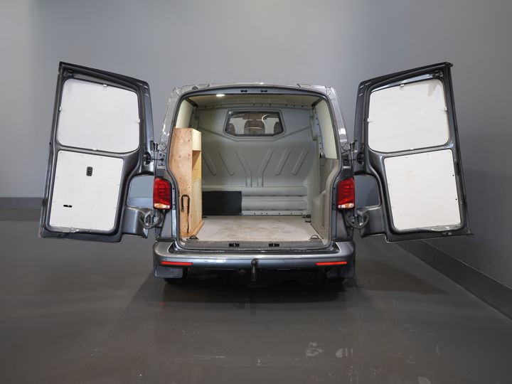 Volkswagen Transporter Van 2.0 TDI 150 к.с. DSG Aut. L2 DC Double Cab LED/ Adapt.Cruise/ Підігрів підставки/ Підігрів сидінь/ Carplay/ Камера/ PDC/ LMV/ Фаркоп/ Air