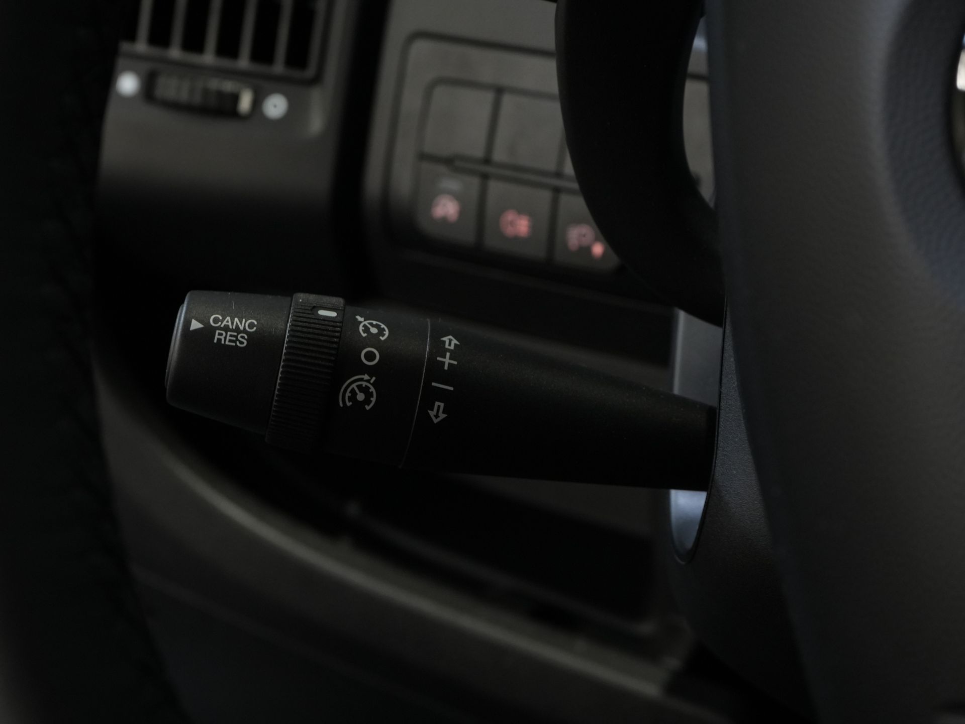 Furgoneta Opel Movano 2.2 140 pk L2H2 DEMO: revestimiento interior / CarPlay / puertas de 270Gr. / climatizador / cámara / control de crucero / navegador / PDC / control de crucero