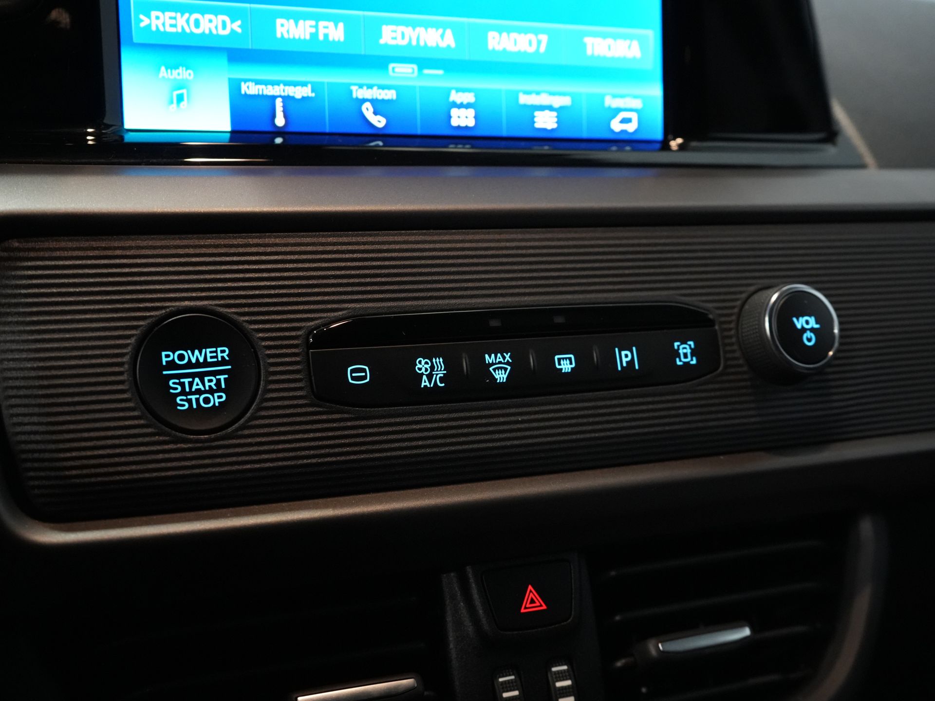 Ford Transit Courier Van 1.5 TDCI 100 к.с. Trend Carplay/ Віртуальний кокпіт/ Камера/ PDC/ LMV/ Круїз/ Клімат