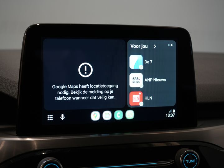 Ford Kuga SUV 2.5 PHEV 225 CV Titanium Navi/ Carplay/ Asientos calefactables/ Volante calefactable/ Cámara/ PDC/ Climatizador