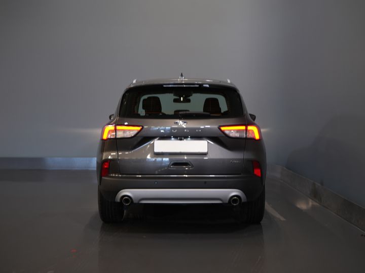 Ford Kuga SUV 2.5 PHEV 225 CV Titanium Navi/ Carplay/ Asientos calefactables/ Volante calefactable/ Cámara/ PDC/ Climatizador