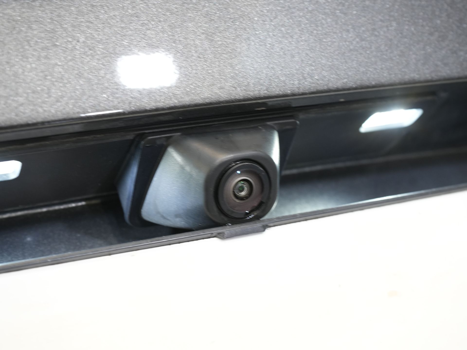 Ford Kuga SUV 2.5 PHEV 225 CV Titanium Navi/ Carplay/ Asientos calefactables/ Volante calefactable/ Cámara/ PDC/ Climatizador