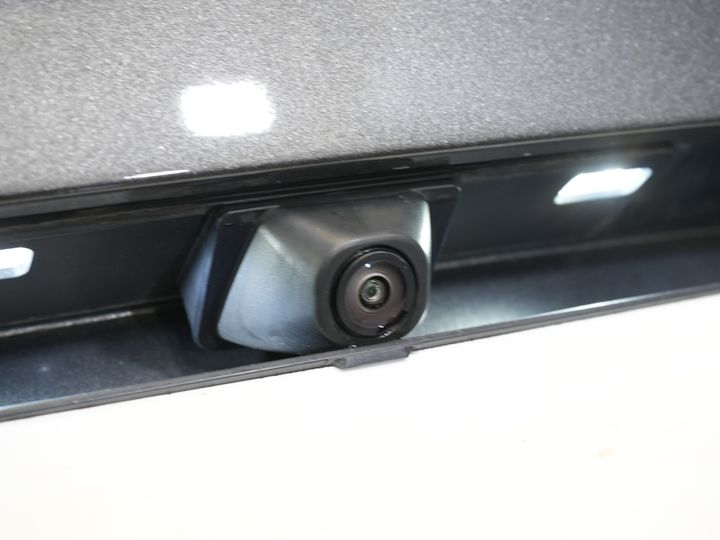 Ford Kuga SUV 2.5 PHEV 225 CV Titanium Navi/ Carplay/ Asientos calefactables/ Volante calefactable/ Cámara/ PDC/ Climatizador