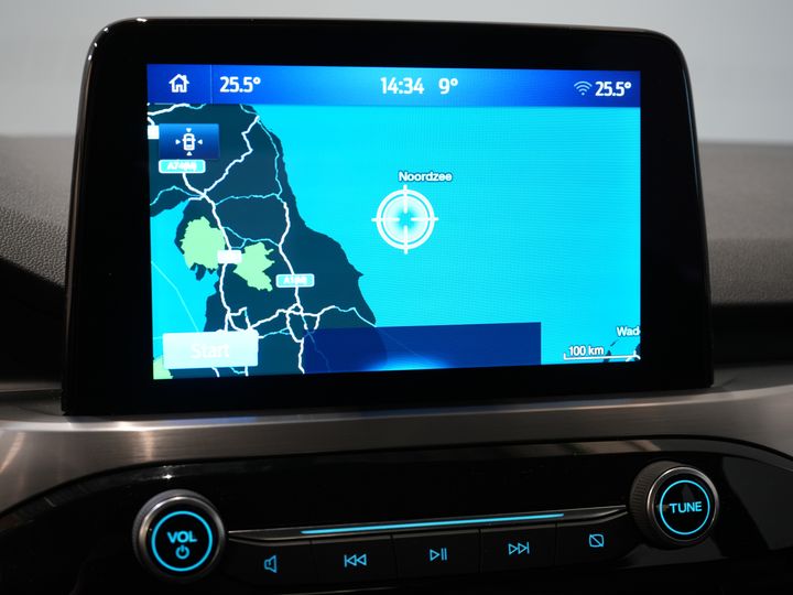 Ford Kuga SUV 2.5 PHEV 225 CV Titanium Navi/ Carplay/ Asientos calefactables/ Volante calefactable/ Cámara/ PDC/ Climatizador