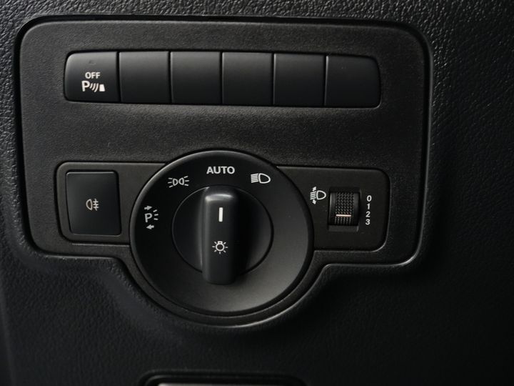 Mercedes-Benz Vito Van 116 CDI Aut. L2 BPM FREE! Carplay/ Sitzverw./ 270Gr. Türen/ Cruise/ Airco/ Navi/ Kamera/ PDC