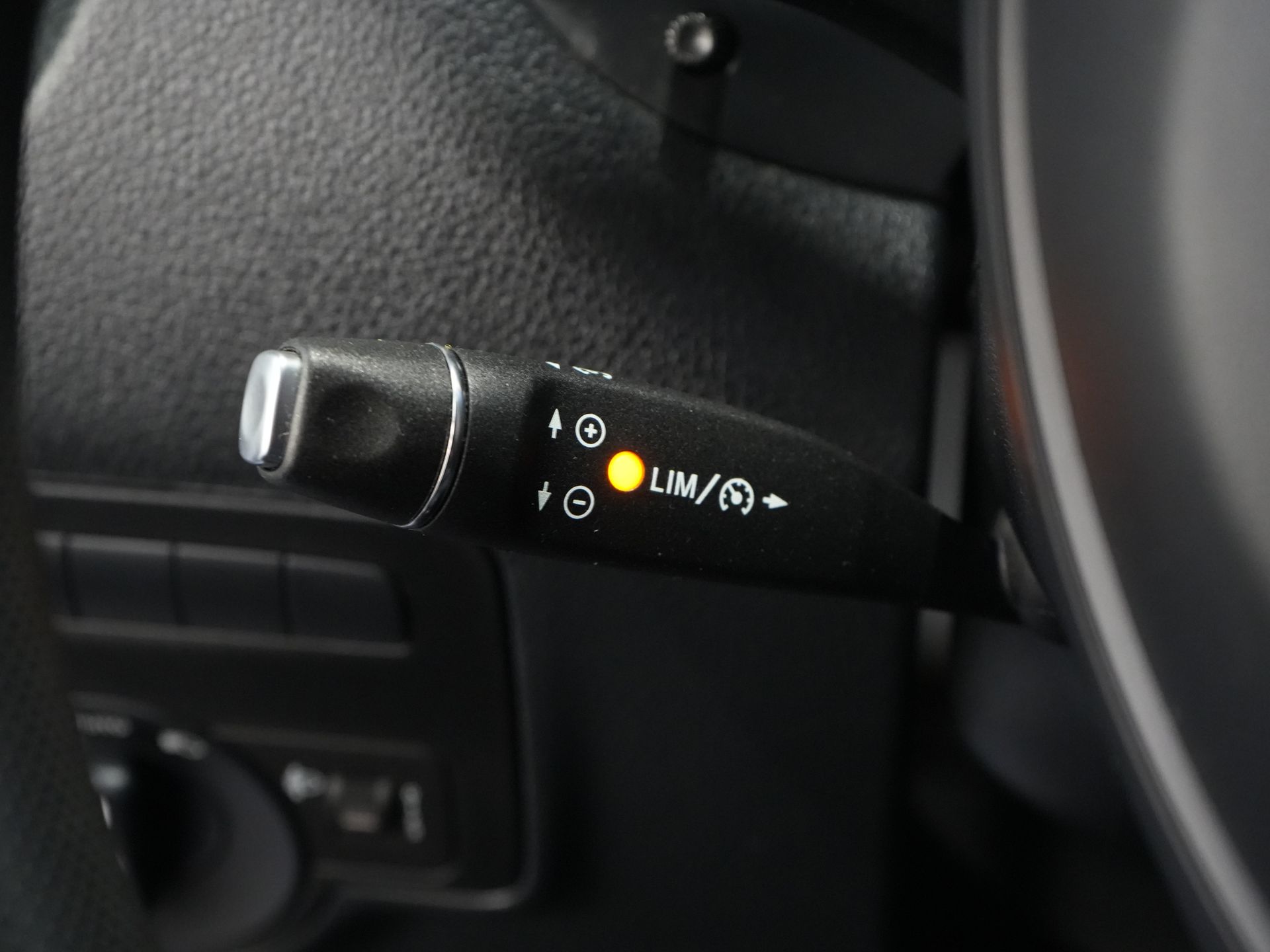 Mercedes-Benz Vito Van 116 CDI Aut. L2 BPM FREE! Carplay/ Sitzverw./ 270Gr. Türen/ Cruise/ Airco/ Navi/ Kamera/ PDC