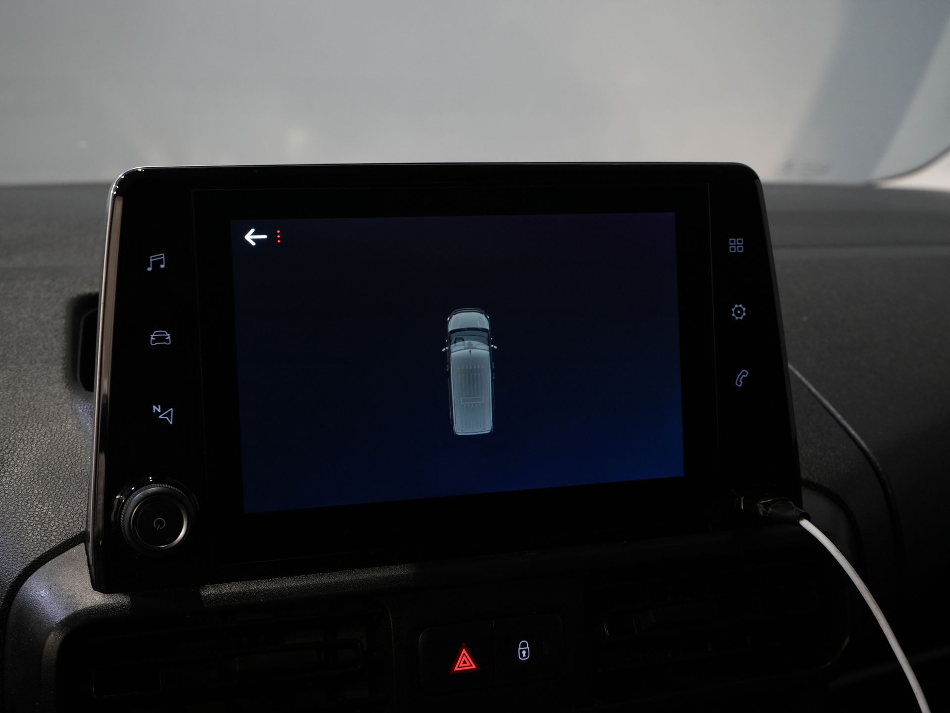 Peugeot Partner Van 1.5 HDI 130 hp Aut. L2 NL Auto/ 3Pers./ Carplay/ Airco/ Navi/ Imperial/ Cruise/ PDC/ DAB/ Towbar