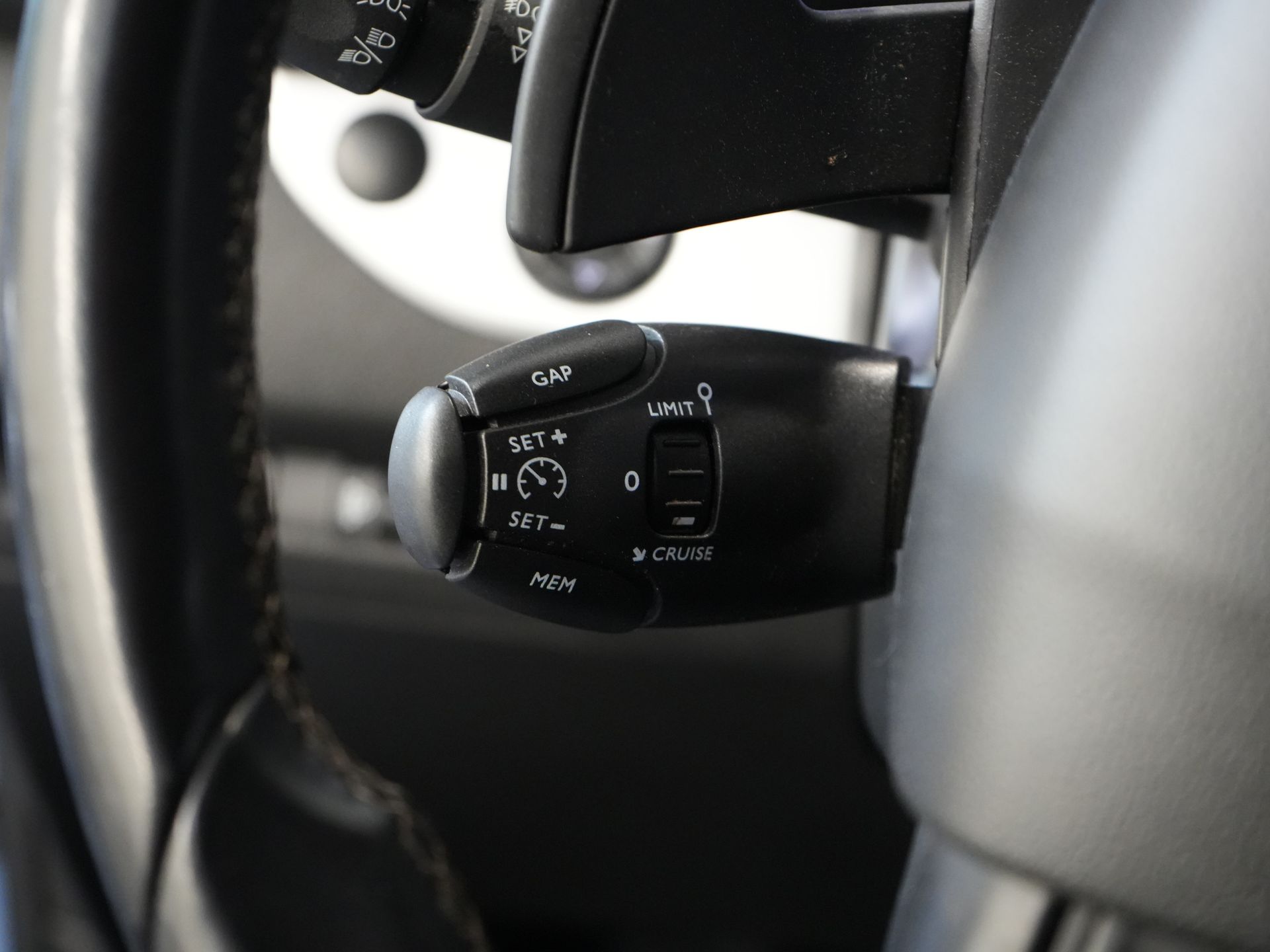 Peugeot Expert Bestelbus 2.0 HDI 180 pk Aut. Sport Edition Nr 128 DC Dubbel Cabine Adapt.Cruise/ 2xSchuifdeur/ Leder/ Xenon/ Head Up/ Climate/ Alarm/ Sto