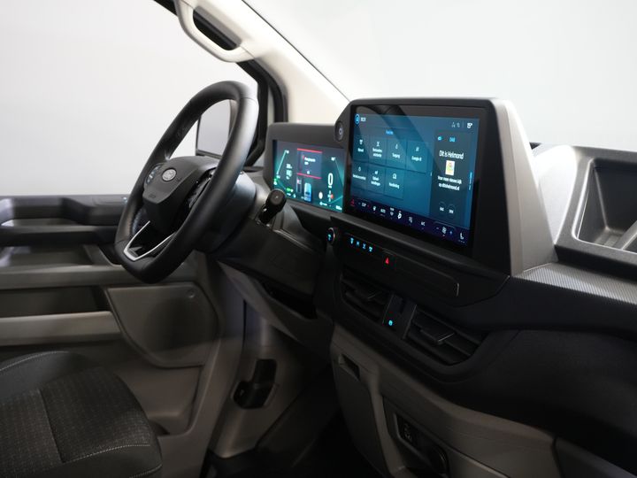 Ford E-Transit Custom Bestelbus Trend L2 65 kWh 330 km WLTP Garantie t/m 2030/ LED/ Snellader/ 2.3t Trekverm./ Stuurverw./ Stoelverw./ Carplay/ Climate/ Camera/