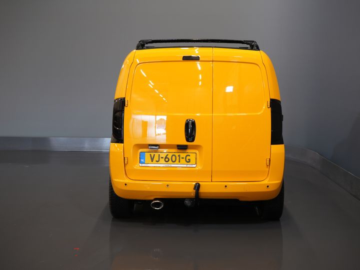 Fiat Fiorino Van 1.3 MJ 95 KM BPM FREE UNIQUE! NL Car/ MOT 05-2026/ Carplay/ Gestof. Przedział ładunkowy/ Hak holowniczy/ Airco