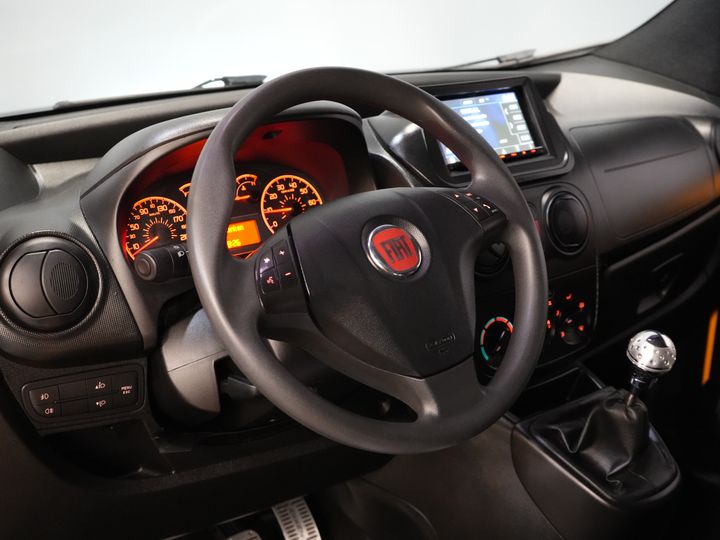 Fiat Fiorino Van 1.3 MJ 95 KM BPM FREE UNIQUE! NL Car/ MOT 05-2026/ Carplay/ Gestof. Przedział ładunkowy/ Hak holowniczy/ Airco