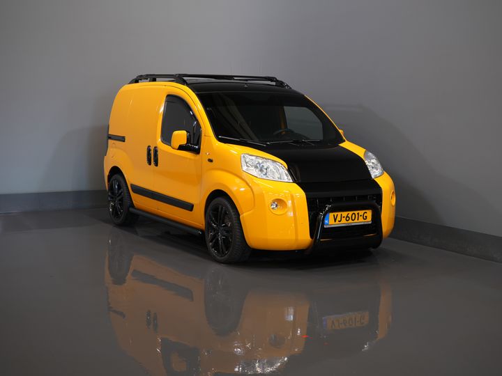 Fiat Fiorino Bestelbus 1.3 MJ 95 pk BPM VRIJ UNIEK! NL Auto/ APK 05-2026/ Carplay/ Gestof. Laadruimte/ Trekhaak/ Airco