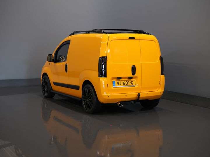 Fiat Fiorino Van 1.3 MJ 95 KM BPM FREE UNIQUE! NL Car/ MOT 05-2026/ Carplay/ Gestof. Przedział ładunkowy/ Hak holowniczy/ Airco