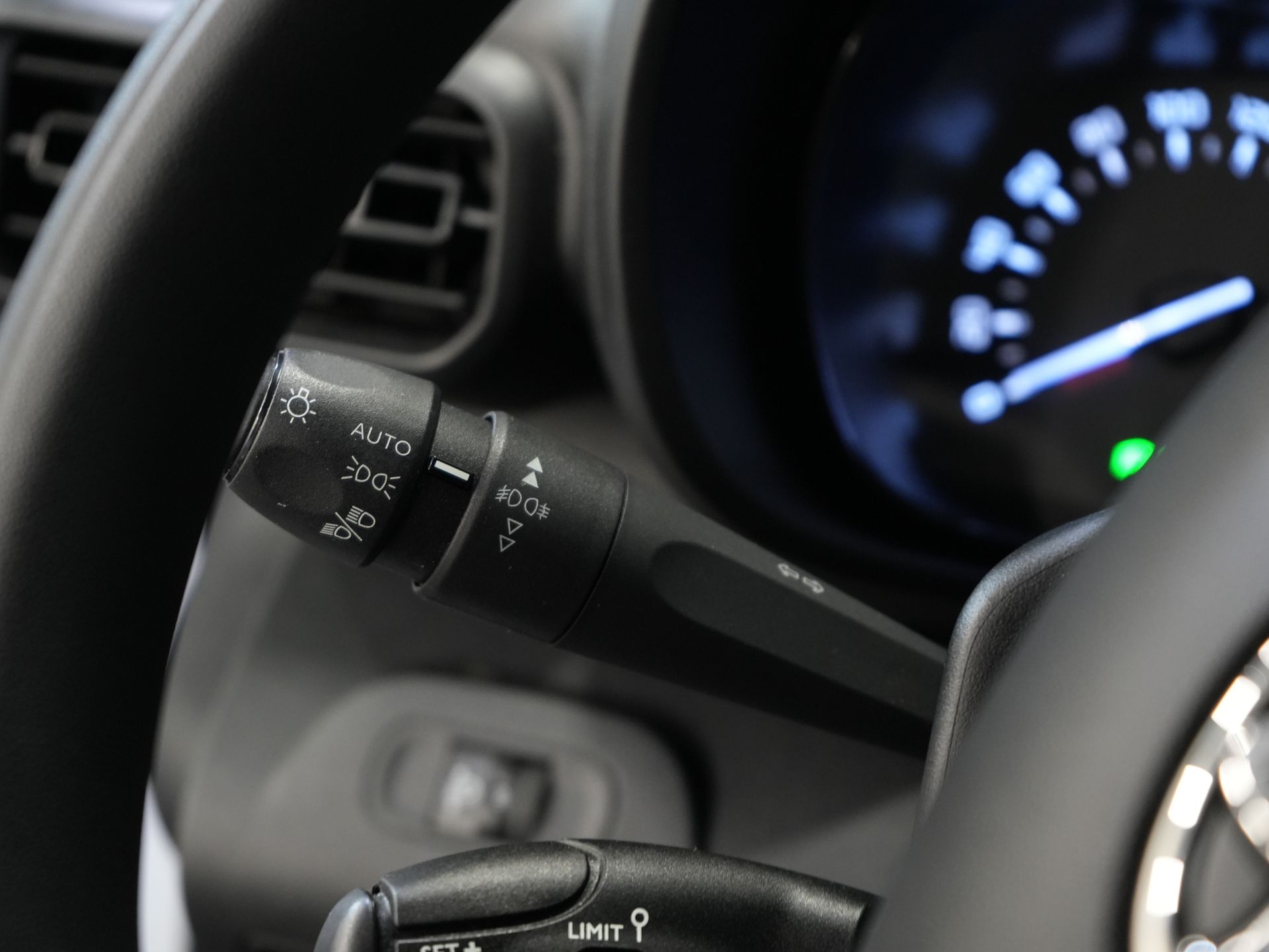 Toyota PROACE CITY Van 1.5 D-4D BPM GRATIS! NL Car/ Carplay/ Kamera/ Cruise/ PDC/ Airco/ Hak holowniczy
