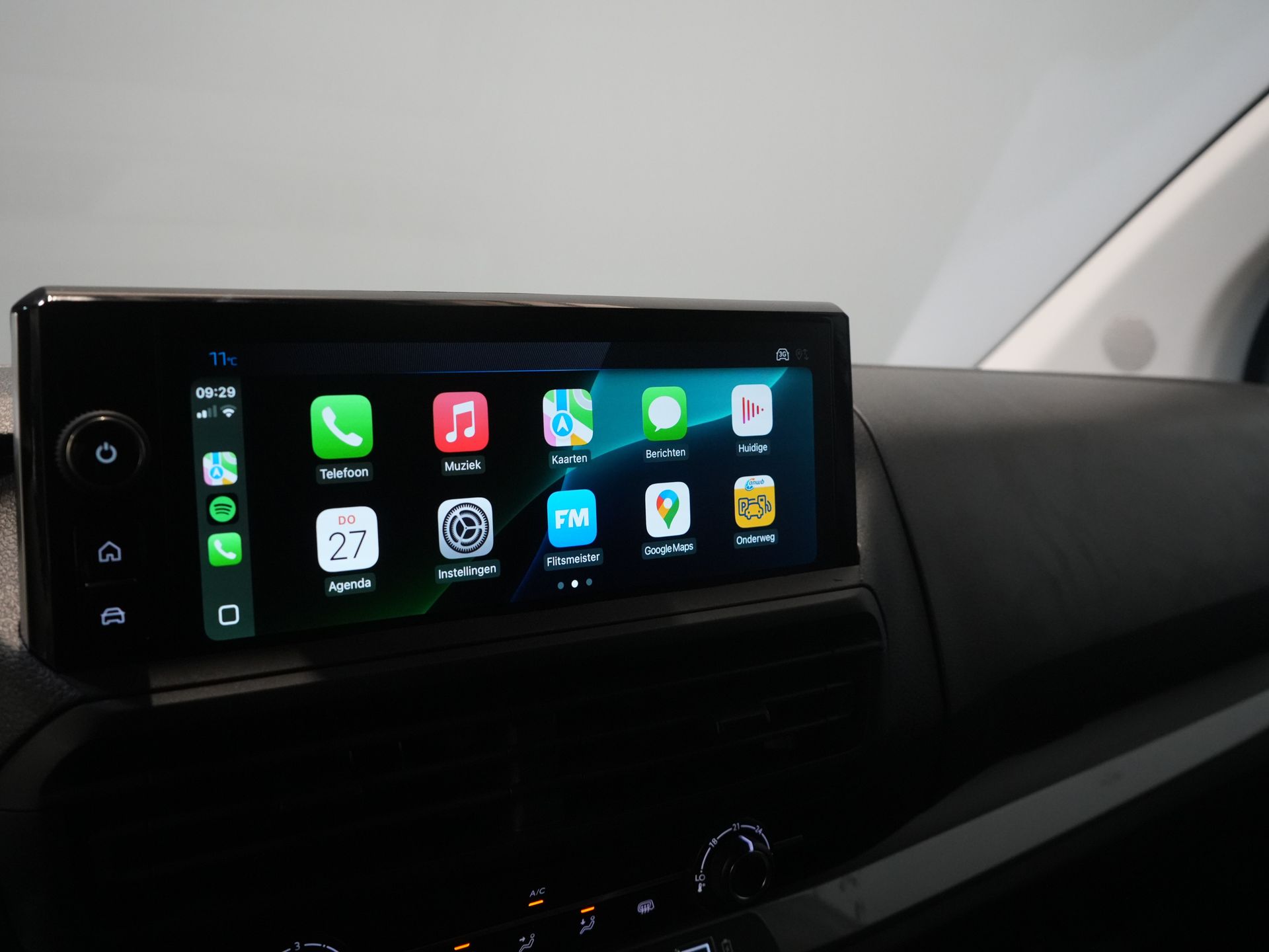 Peugeot Expert Van 2.0 HDi 145 hp Aut. L2 BPM FREE! LED/ Virtuelles Cockpit/ Carplay/ Navi/ Cruise/ Kamera
