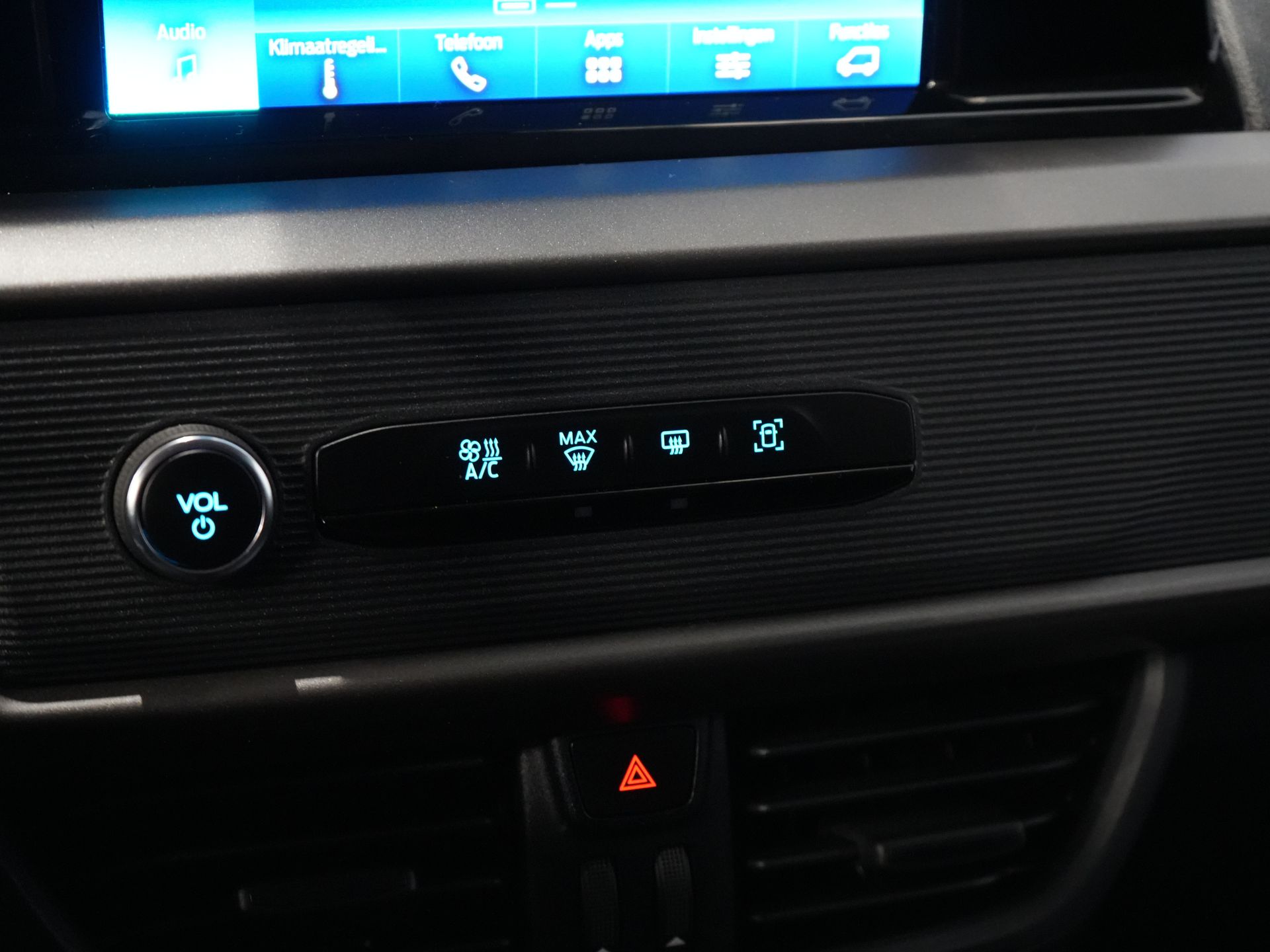 Ford Transit Courier Van 1.0 Trend 100 KM BENZYNA BPM GRATIS! Gwarancja 05-2029/ Carplay/ Virtual Cockpit/ Airco/ Cruise