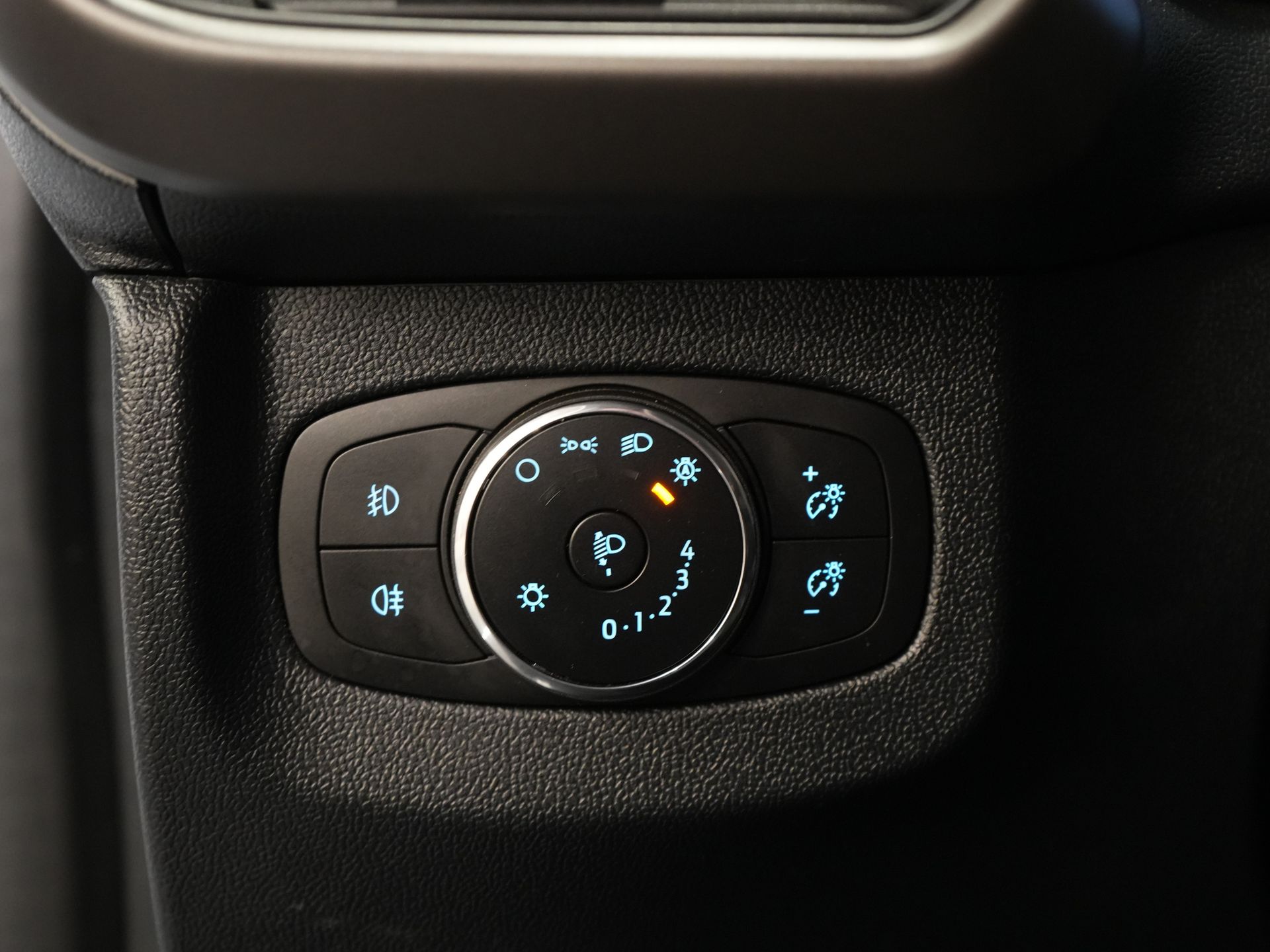 Ford Transit Courier Van 1.0 Trend 100 KM BENZYNA BPM GRATIS! Gwarancja 05-2029/ Carplay/ Virtual Cockpit/ Airco/ Cruise