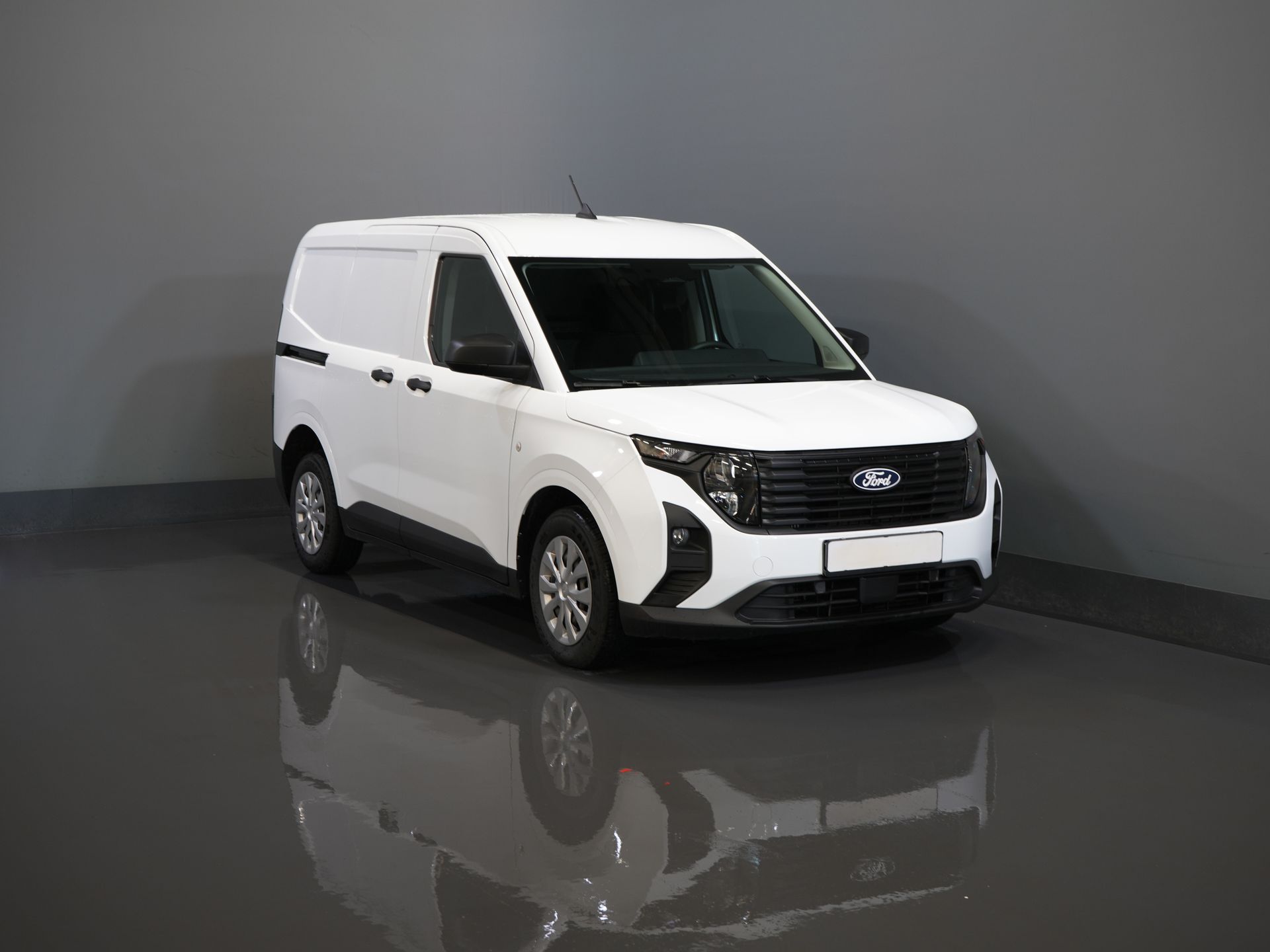 Ford Transit Courier Van 1.0 Trend 100 KM BENZYNA BPM GRATIS! Gwarancja 05-2029/ Carplay/ Virtual Cockpit/ Airco/ Cruise