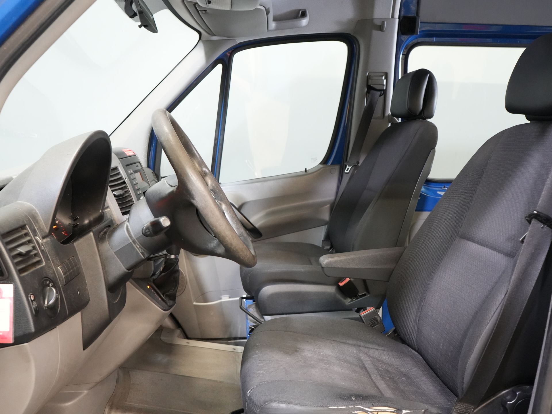 Mercedes-Benz Sprinter Transport de Personnes 213 2.2 CDI Aut. L2H2 €11,979,- TTC BPM FREE ! EXPORT Bien rouler/ Combi/ 9 personnes/ Combi/ 9P/ Airco