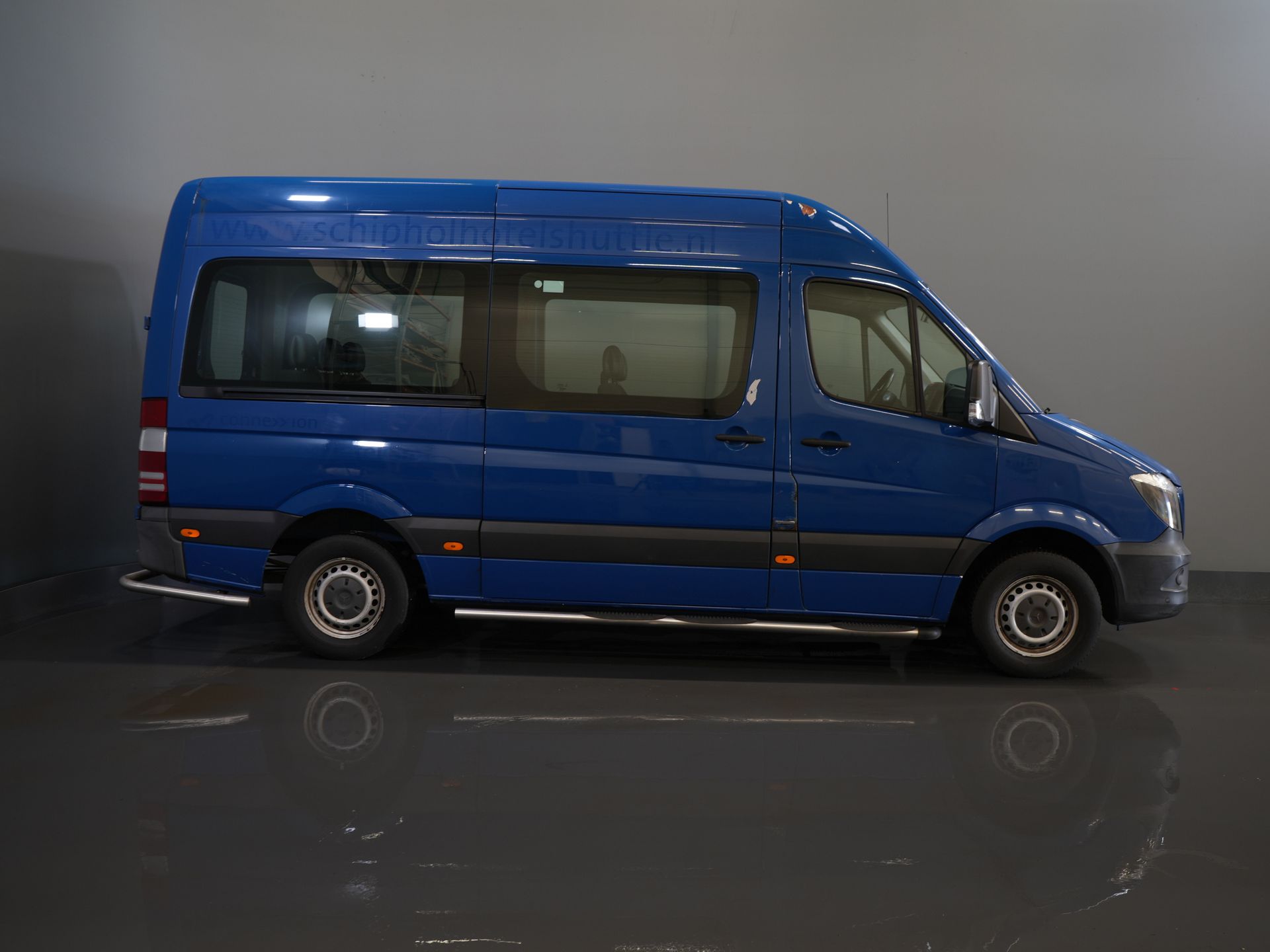 Mercedes-Benz Sprinter Transport de Personnes 213 2.2 CDI Aut. L2H2 €11,979,- TTC BPM FREE ! EXPORT Bien rouler/ Combi/ 9 personnes/ Combi/ 9P/ Airco