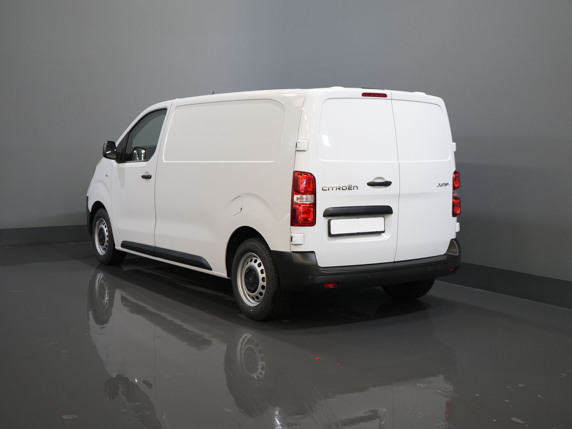 Citroën Jumpy Van 2.0 HDI 145 к.с. L2 BPM БЕЗКОШТОВНО! Віртуальний кокпіт / Навігація / Carplay / Камера / PDC / Круїз / Airco