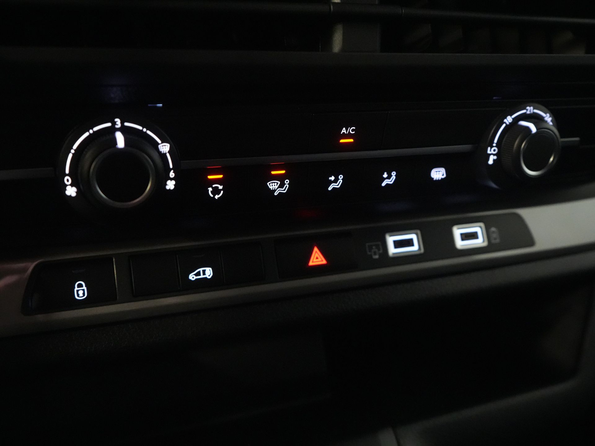 Citroën Jumpy Van 2.0 HDI 145 к.с. L2 BPM БЕЗКОШТОВНО! Віртуальний кокпіт / Навігація / Carplay / Камера / PDC / Круїз / Airco