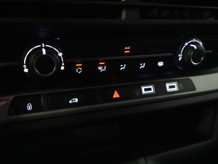 Citroën Jumpy Van 2.0 HDI 145 к.с. L2 BPM БЕЗКОШТОВНО! Віртуальний кокпіт / Навігація / Carplay / Камера / PDC / Круїз / Airco