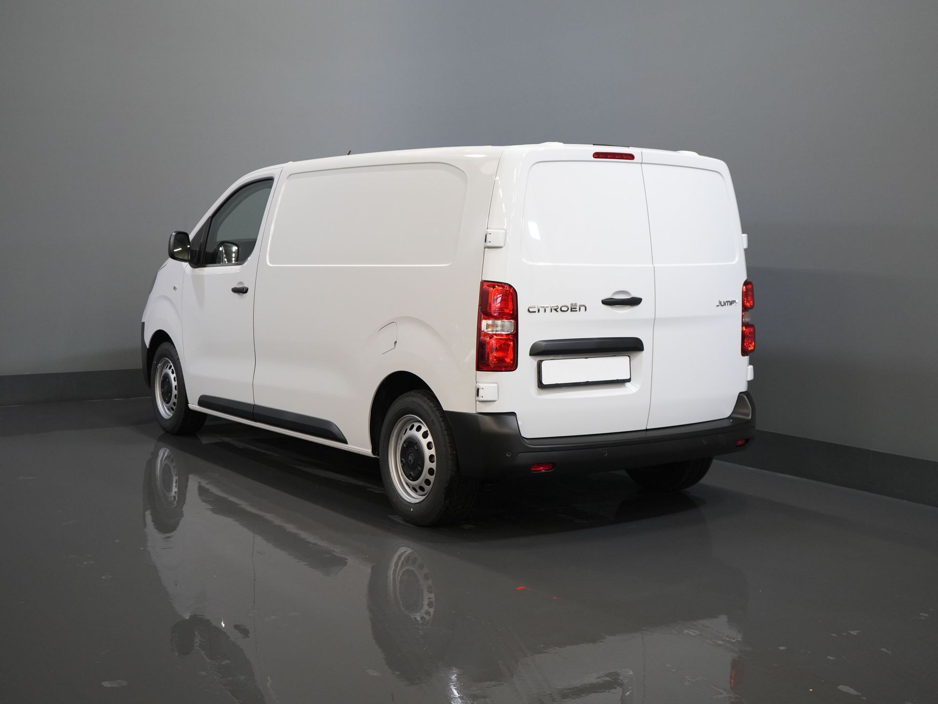 Citroën Jumpy Van 2.0 HDI 145 hp L2 BPM FREE! Virtual Cockpit/ Navi/ Carplay/ Camera/ PDC/ Cruise/ Airco