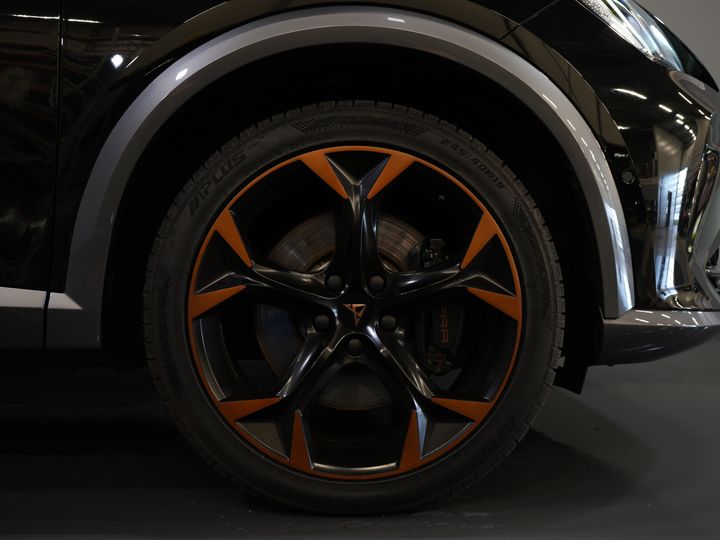 CUPRA Formentor SUV 1.4 TSI e-Hybrid VZ Performance Limited 245 CV Adapt.Cruise/ Matrix/ Calefacción auxiliar/ Asientos calefactables/ Volante calefactable/ Carplay/ Cámara/ Navegador/