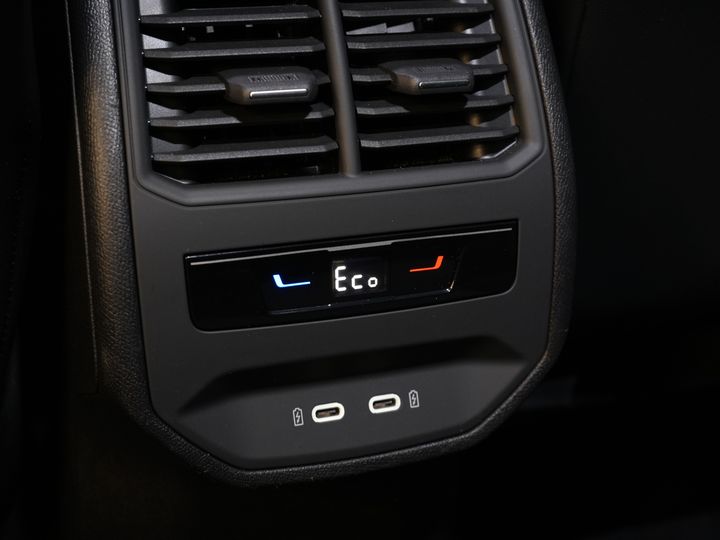 CUPRA Formentor SUV 1.4 TSI e-Hybrid VZ Performance Limited 245 CV Adapt.Cruise/ Matrix/ Calefacción auxiliar/ Asientos calefactables/ Volante calefactable/ Carplay/ Cámara/ Navegador/