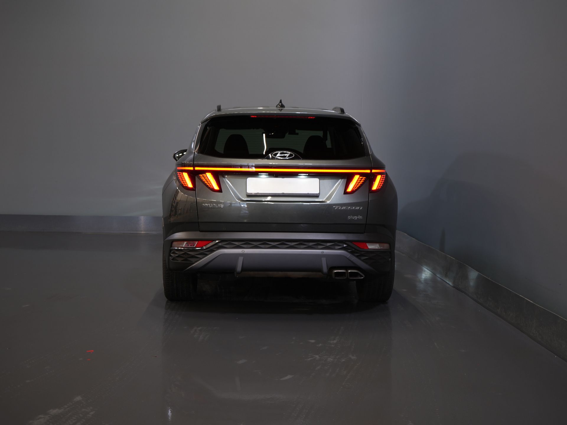 Hyundai Tucson SUV 1.6 T-GDI PHEV Premium 4WD/ Krell/ Cuero/ Control de crucero adaptativo/ Tapón eléctrico/ Memoria/ Asientos calefactables/ Asientos reclinables/ Volante calefactable.