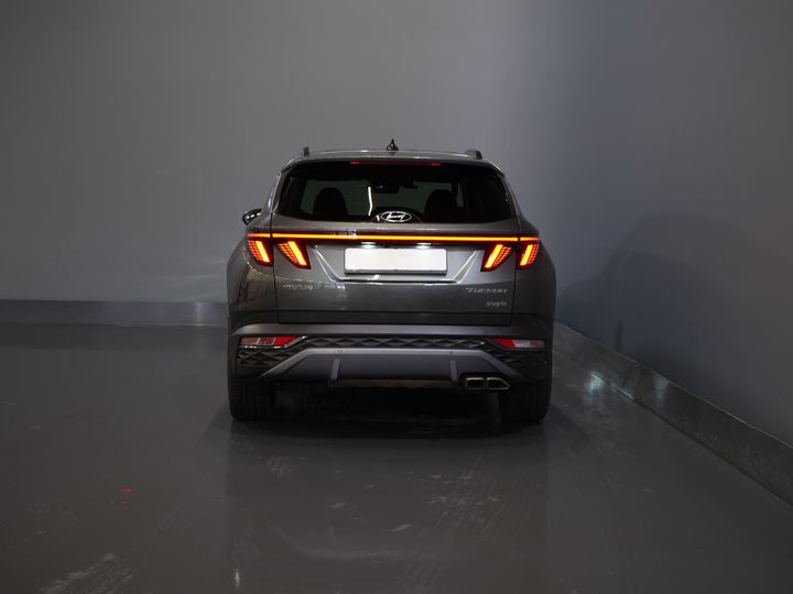 Hyundai Tucson SUV 1.6 T-GDI PHEV Premium 4WD/ Krell/ Cuero/ Control de crucero adaptativo/ Tapón eléctrico/ Memoria/ Asientos calefactables/ Asientos reclinables/ Volante calefactable.