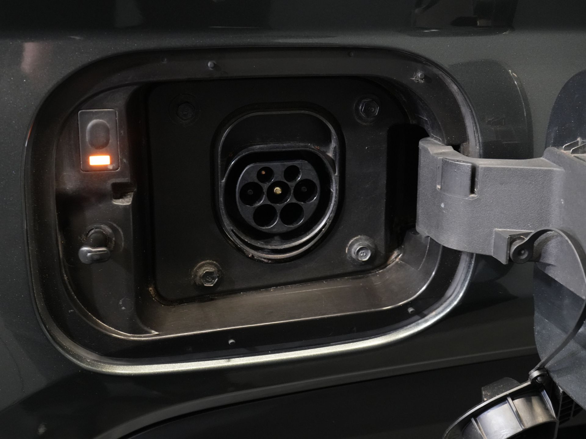 Hyundai Tucson SUV 1.6 T-GDI PHEV Premium 4WD/ Krell/ Cuero/ Control de crucero adaptativo/ Tapón eléctrico/ Memoria/ Asientos calefactables/ Asientos reclinables/ Volante calefactable.