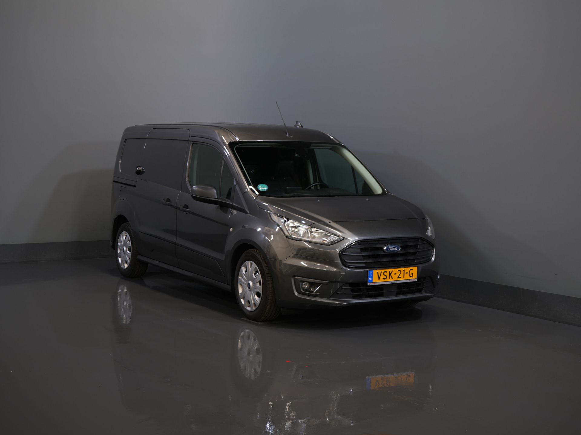 Ford Transit Connect Furgone 1.5 TDCI 100 CV Trend L2 ESENTE BPM! Cinghia DB V.V/ Carplay/ Telecamera/ Aria condizionata/ Navigatore/ PDC/ Gancio di traino