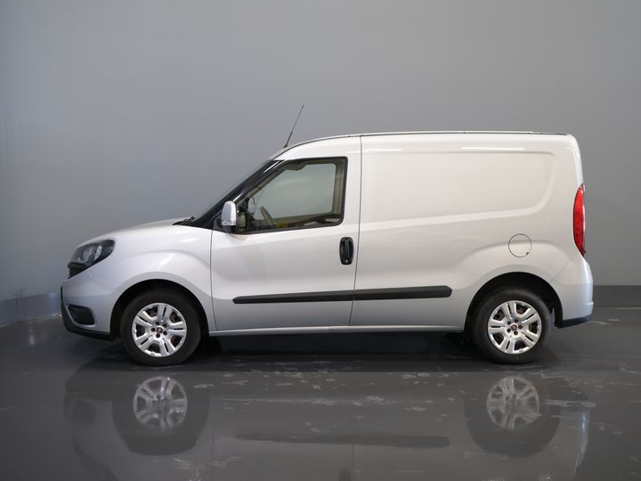 Fiat Dobló Cargo Bestelbus 1.3 MJ 95 pk BPM VRIJ! NL Auto/ Navi/ Airco/ Cruise/ PDC