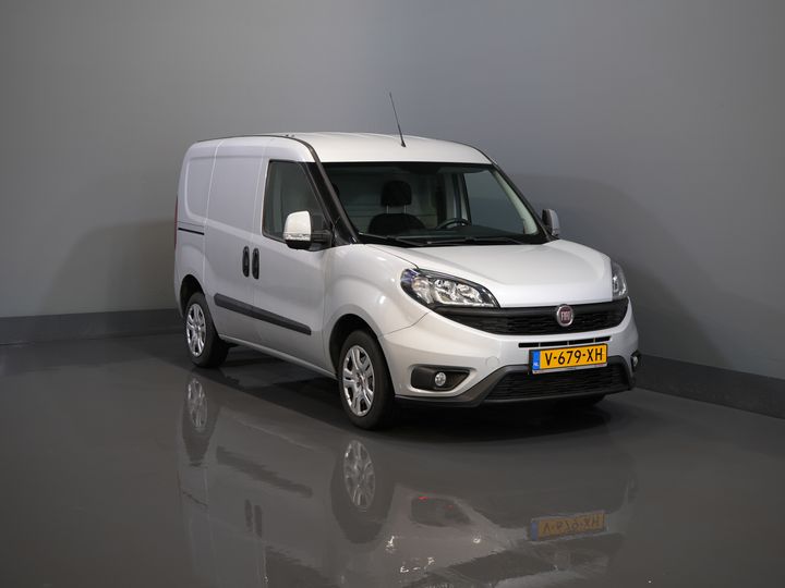 Fiat Dobló Cargo Van 1.3 MJ 95 CP BPM GRATUIT! NL Car/ Navi/ Airco/ Cruise/ PDC