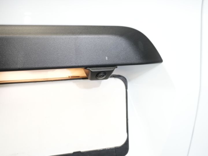 Ford Transit Courier Furgone 1.5 TDCi 100 CV Limited ESENTE BPM! Virtual Cockpit/ Sedili riscaldabili/ Volante riscaldabile/ Carplay/ Telecamera/ PDC/ LMV/ Climatizzatore/ Cruise control