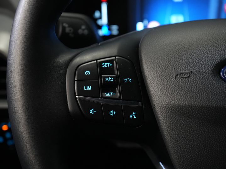 Ford Transit Courier Furgone 1.5 TDCi 100 CV Limited ESENTE BPM! Virtual Cockpit/ Sedili riscaldabili/ Volante riscaldabile/ Carplay/ Telecamera/ PDC/ LMV/ Climatizzatore/ Cruise control