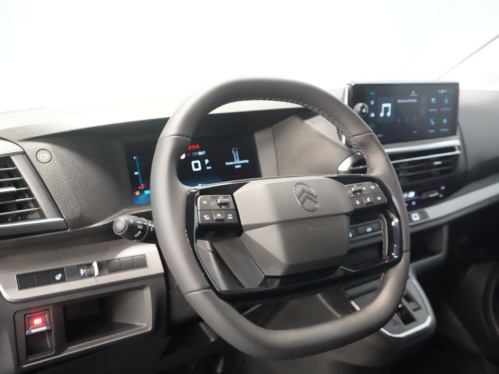 Citroën Jumpy Van 2.0 HDI 180 к.с. Aut. L3 BPM БЕЗКОШТОВНО! LED/ Віртуальний кокпіт/ Кермо/ Наві/ Carplay/ Камера/ Клімат/ PDC/ LMV/ Круїз